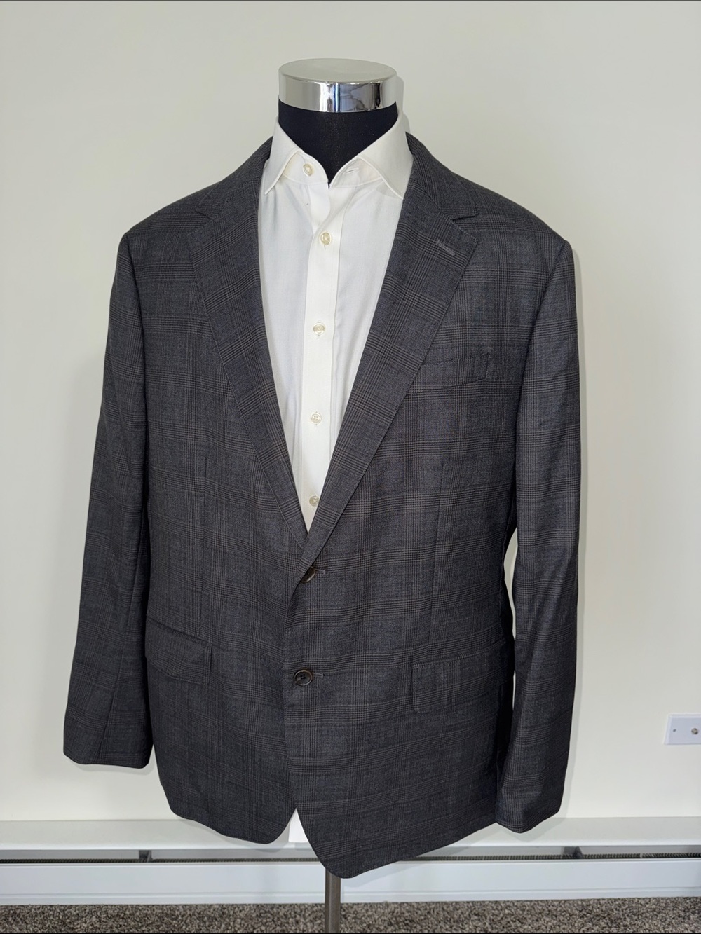 Bonobos mens 46R grey plaid 100% wool 2-button Italian fabric athletic jacket